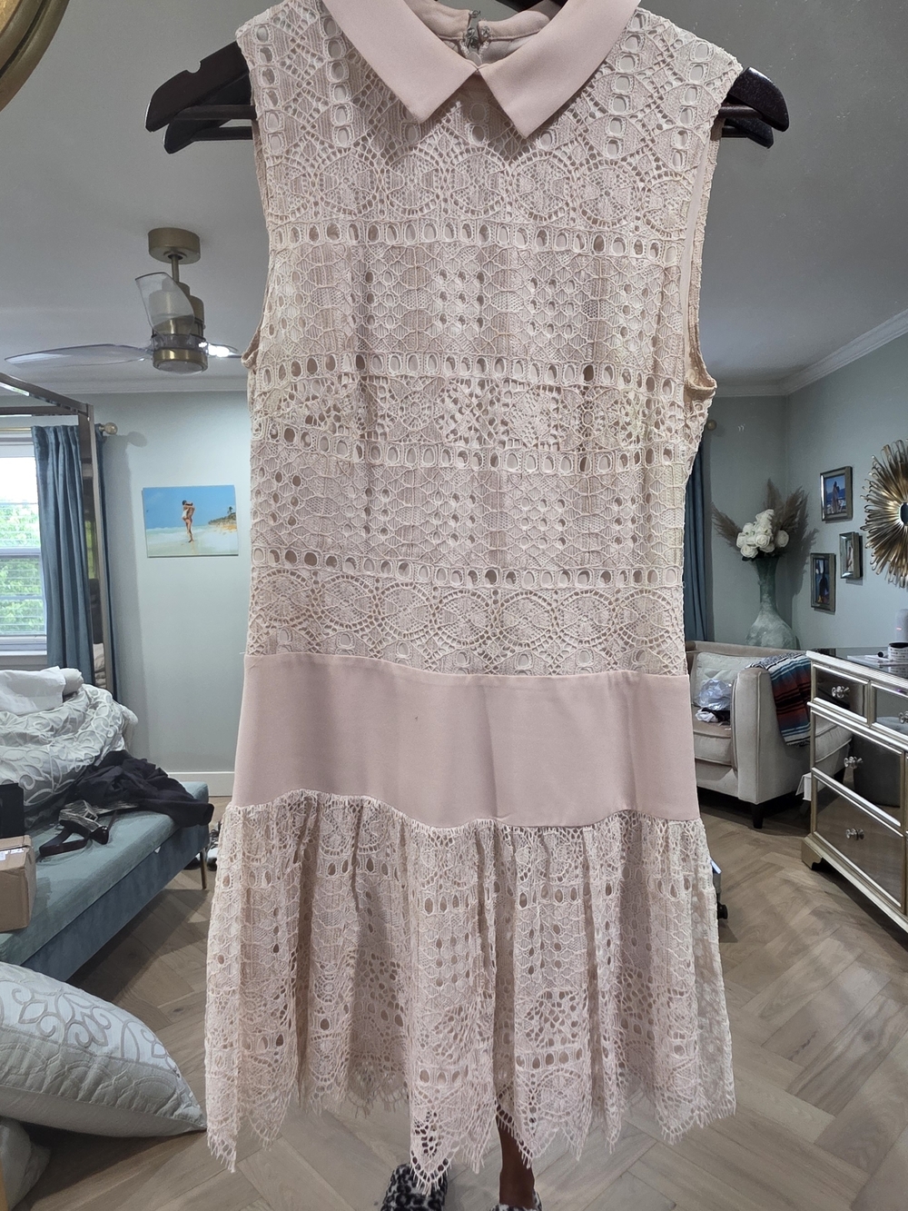 BCBG MAXAZRIA Sleeveless Lace Pleated Dress in Light Pink